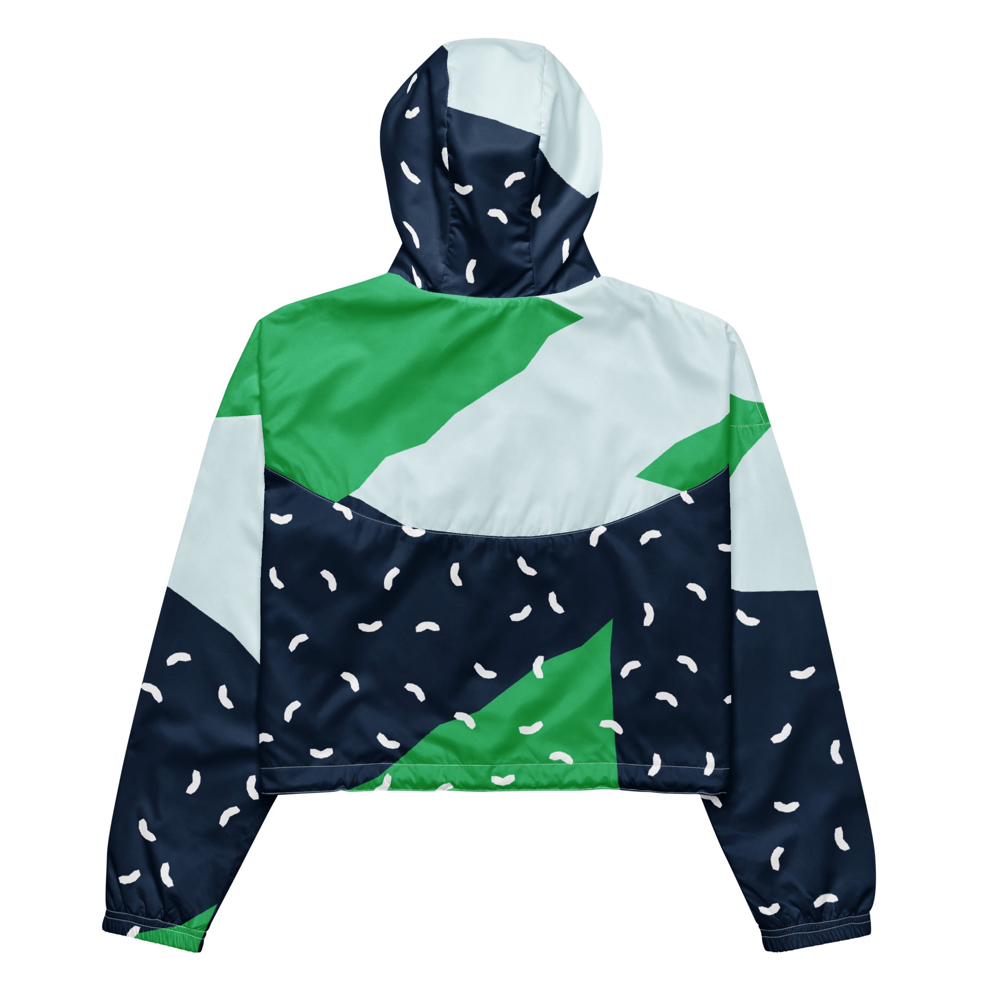 Ein Damen Cropped Windbreaker mit einem modernen, geometrischen Blockmuster in Dunkelblau, hellem Mintgrün und strahlendem Grün. Der dunkelblaue Bereich ist zusätzlich mit kleinen weißen, unregelmäßigen Strichformen versehen. Die Jacke hat eine Kapuze, einen halben Reißverschluss mit weißen Kordeln und einen verstellbaren Saum. Mockup Rücken Ansicht. By Just a Girl.
