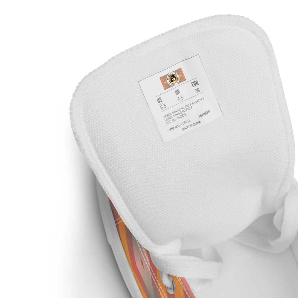 Damen High Top Canvas Schuhzungen Innenansicht mit Grössenangaben und Logo. By Just a Girl.