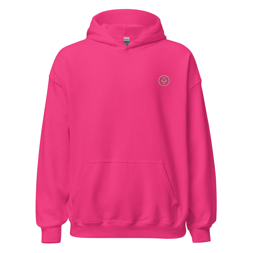 Ein Pink farbener Damen-Kapuzenpullover, auf einem weißen Hintergrund freigestellt. Auf der linken Brust befindet sich ein rundes Stickerei-Emblem, das eine Eule zeigt.