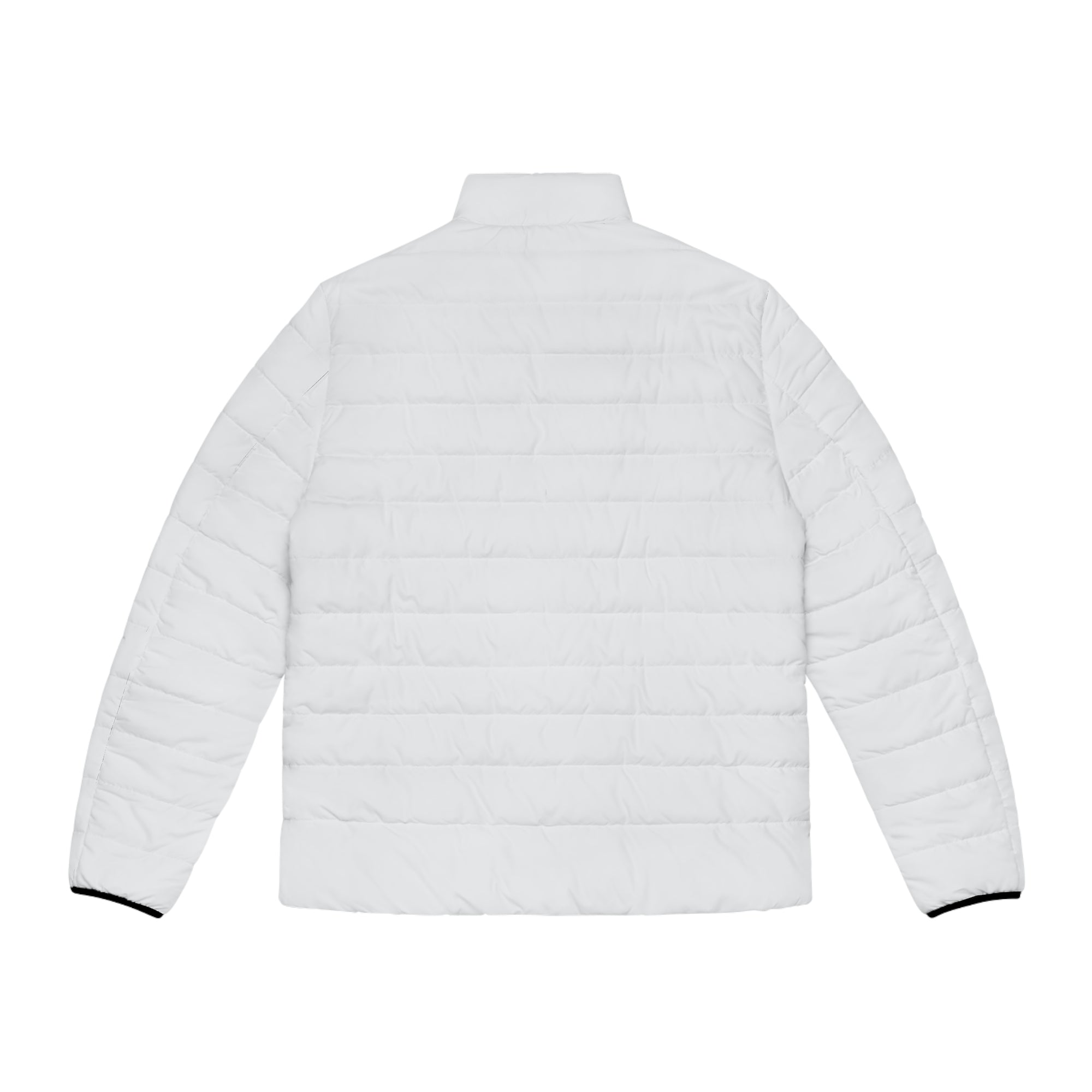 Eine freigestellte, schwebende Herren-Pufferjacke mit der Rückenansicht in einem Elfenbein Farbton. Die Jacke ist horizontal gesteppt, hat eine glatte Oberfläche sowie einen hohen Stehkragen.  Designed, by Just a Girl

