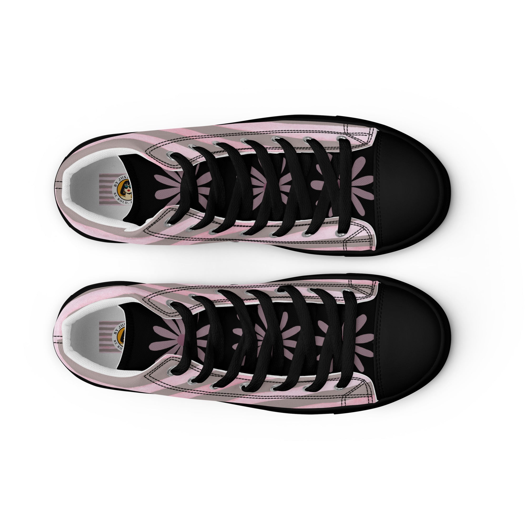 Stripe Kicks High Top Canvas wird mit der Ansicht von oben gezeigt. By Just a Girl.