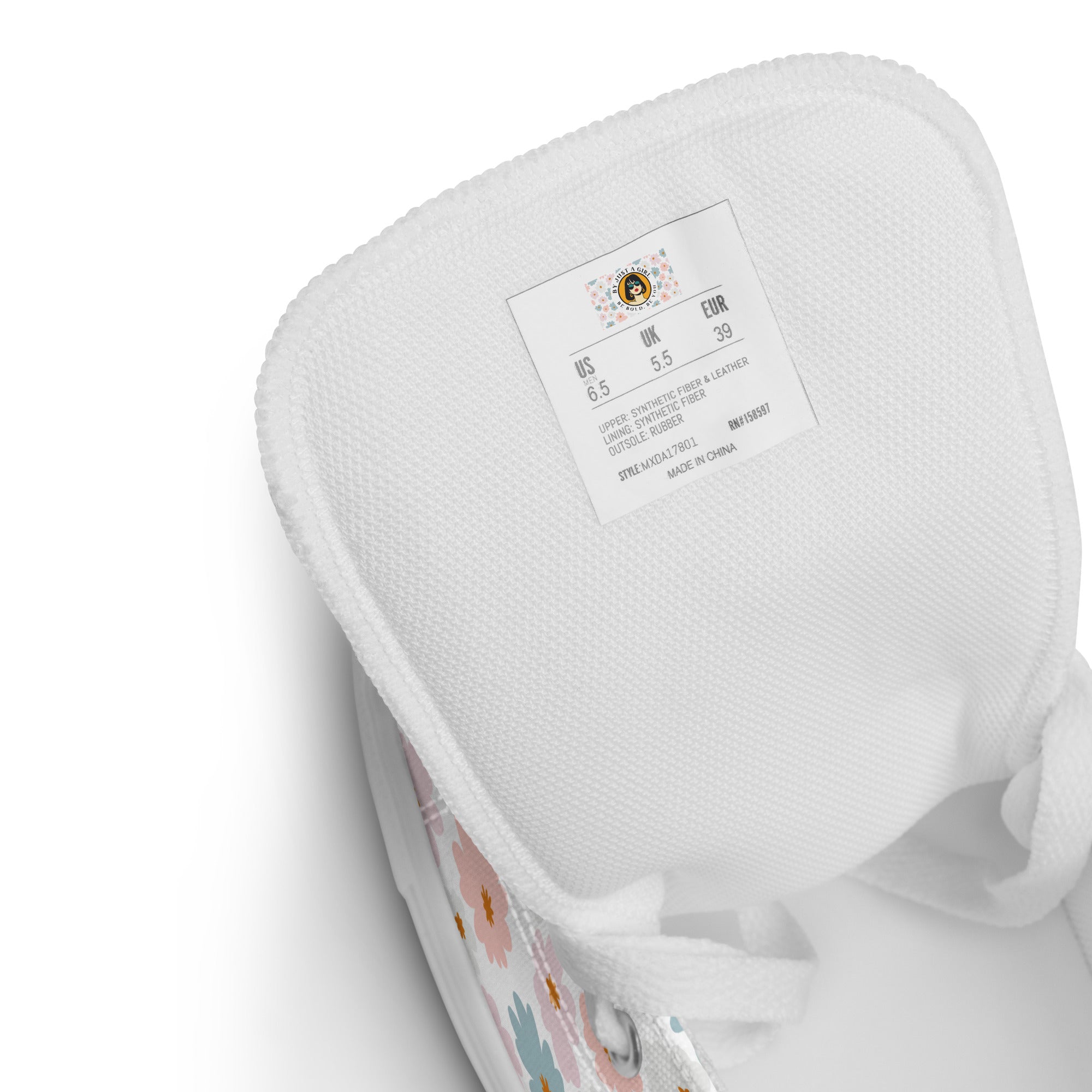 Damen High Top Canvas Schuhzungen Innenansicht der Grössenangaben mit Logo. By Just a Girl.